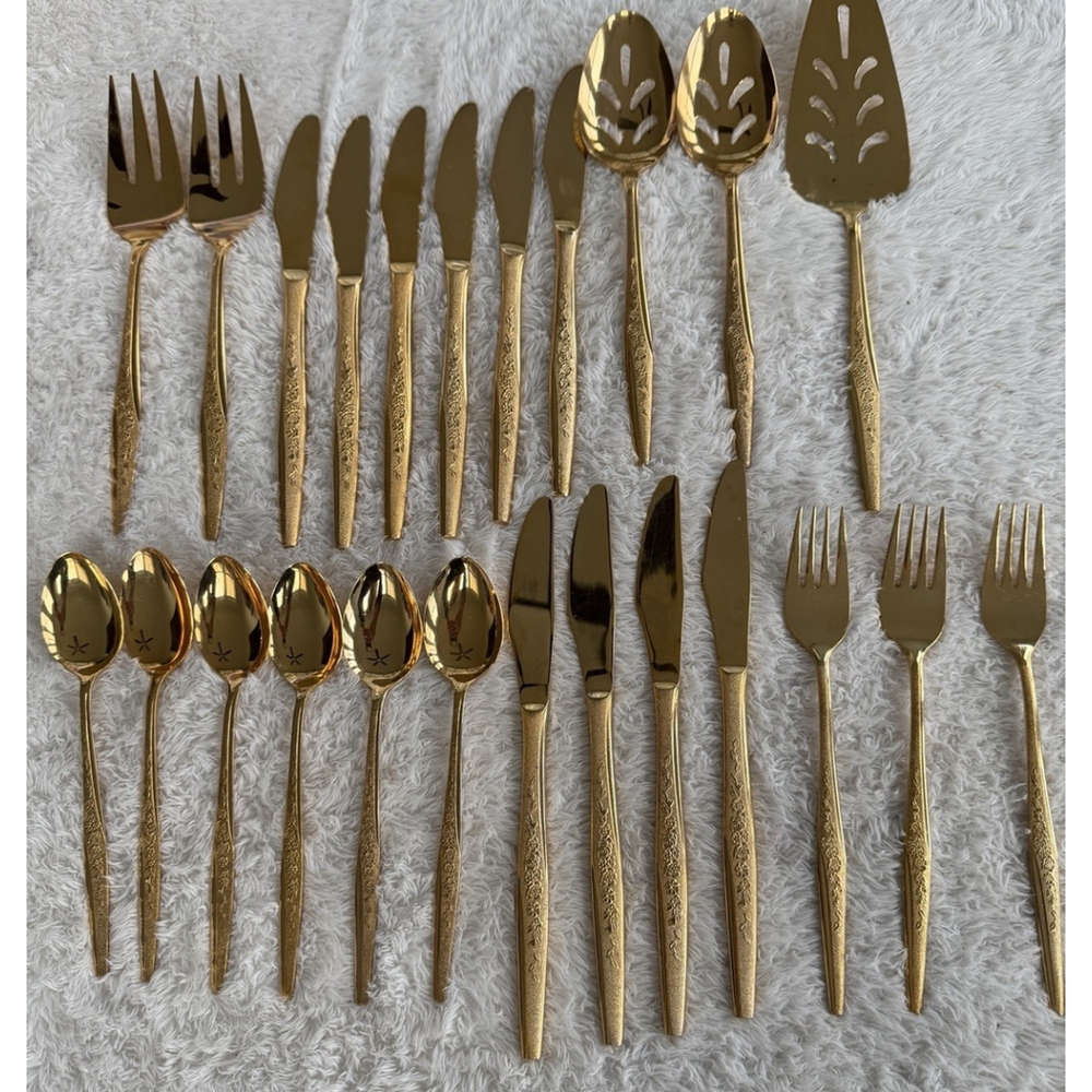 Golden Bouquet 24 kt Gold Electroplate 24 Pieces Flatware & Serving 1980’s - Picture 3 of 16